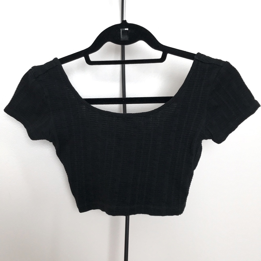 Black crop top